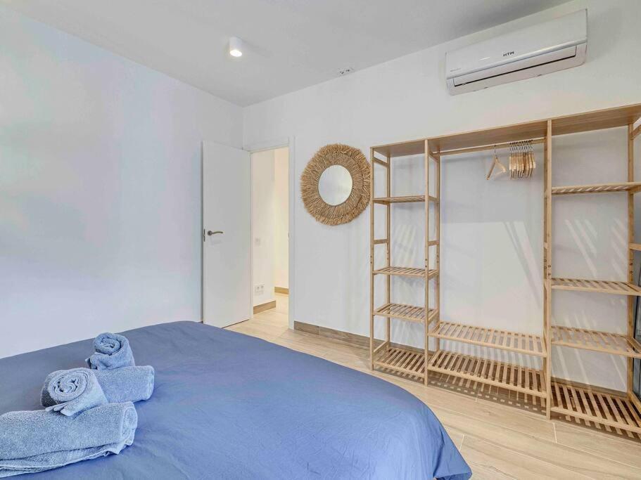 Casa Mandarina: 4 Bedrooms - 2 Terraces - Parking L'Hospitalet de Llobregat Extérieur photo