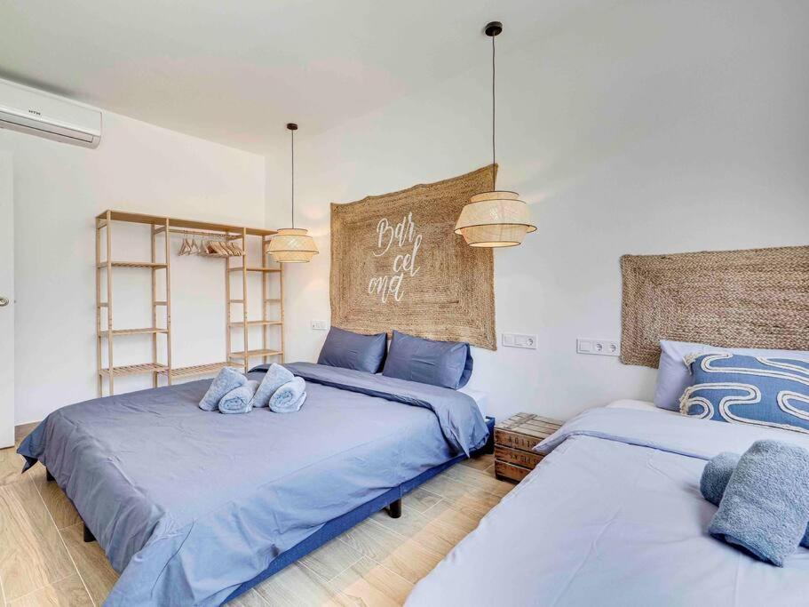 Casa Mandarina: 4 Bedrooms - 2 Terraces - Parking L'Hospitalet de Llobregat Extérieur photo